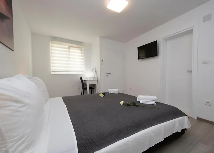 Piccolo Paradiso * Split